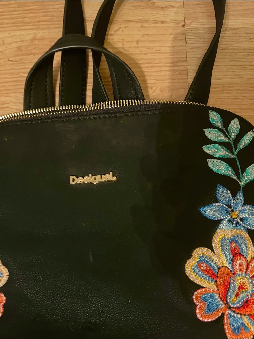DESIGUAL Batohy Bols Odissey Nanaimo Vegan Leather Backpack embroidered floral